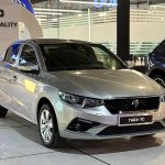 قیمت‌گذاری دستوری و وسوسه صدها میلیون تومان سود، میلیون‌ها نفر را به صف خرید کشاند/ سنگ مفت و خودرو مفت!